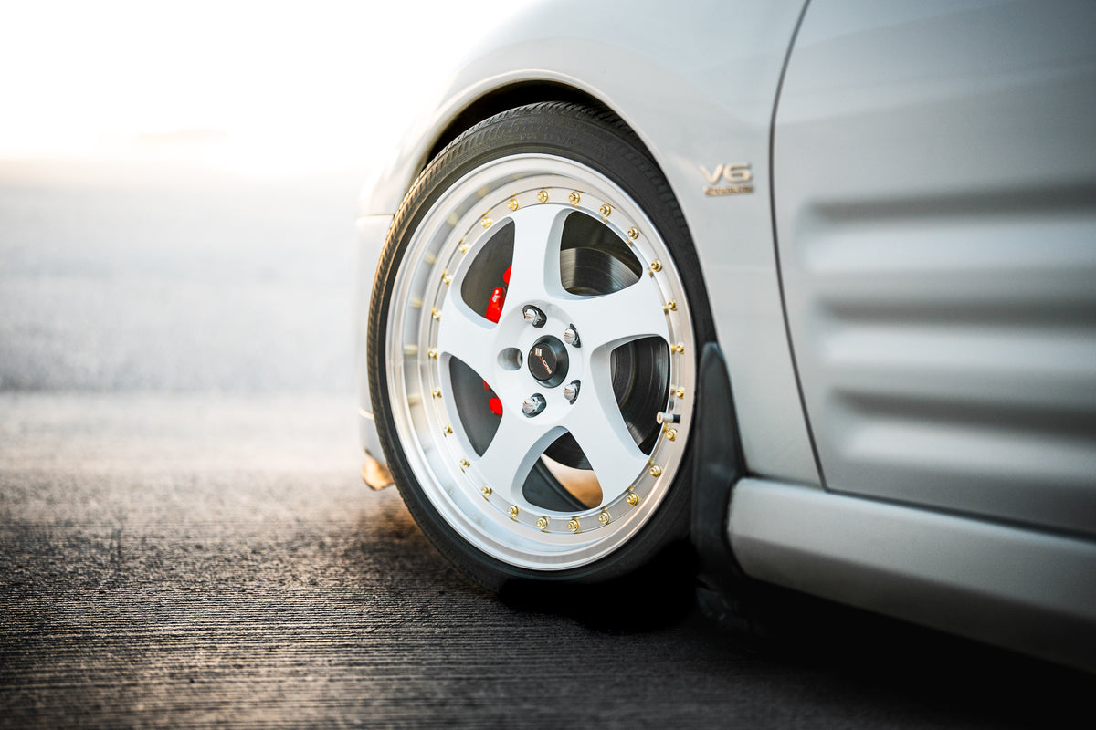 Mitsubishi Eclipse Spyder on Vors VR2 White 18x8 +35 photo 21