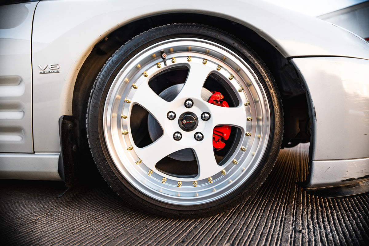 Mitsubishi Eclipse Spyder on Vors VR2 White 18x8 +35 photo 27