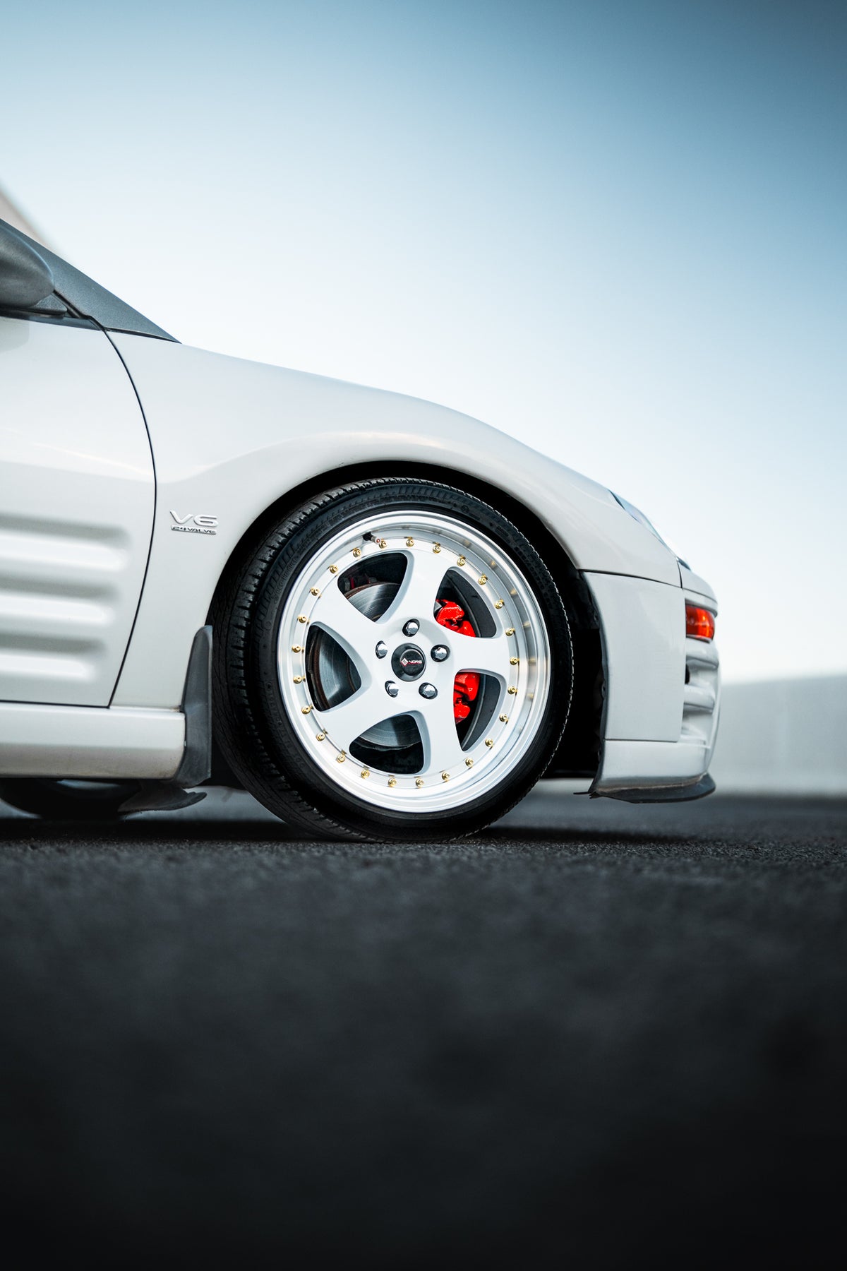 Mitsubishi Eclipse Spyder on Vors VR2 White 18x8 +35 photo 35