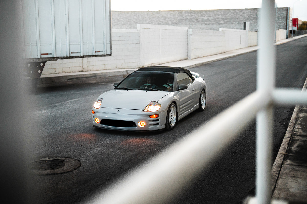 Mitsubishi Eclipse Spyder on Vors VR2 White 18x8 +35 photo 17
