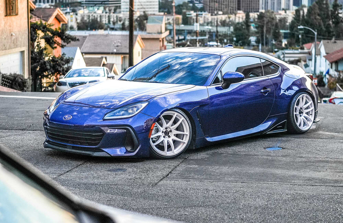 Subaru BRZ on Vors TR4 White 18x9.5 +35 photo 13