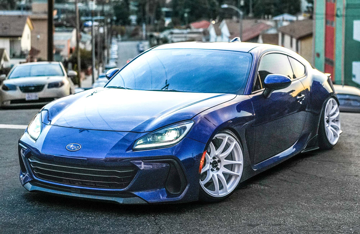 Subaru BRZ on Vors TR4 White 18x9.5 +35 photo 3