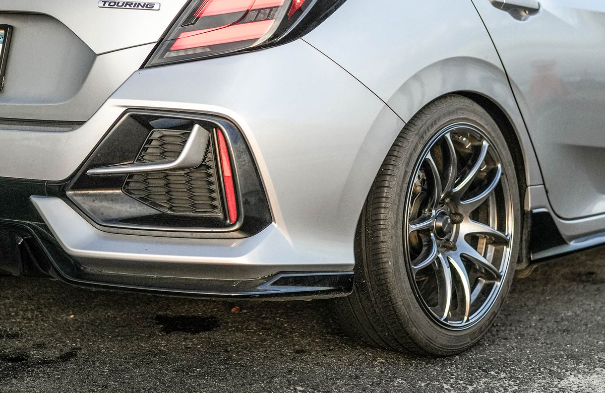 Honda Civic 10th Gen on Vors TR4 Hyper Black 18x8.5 +35 photo 3