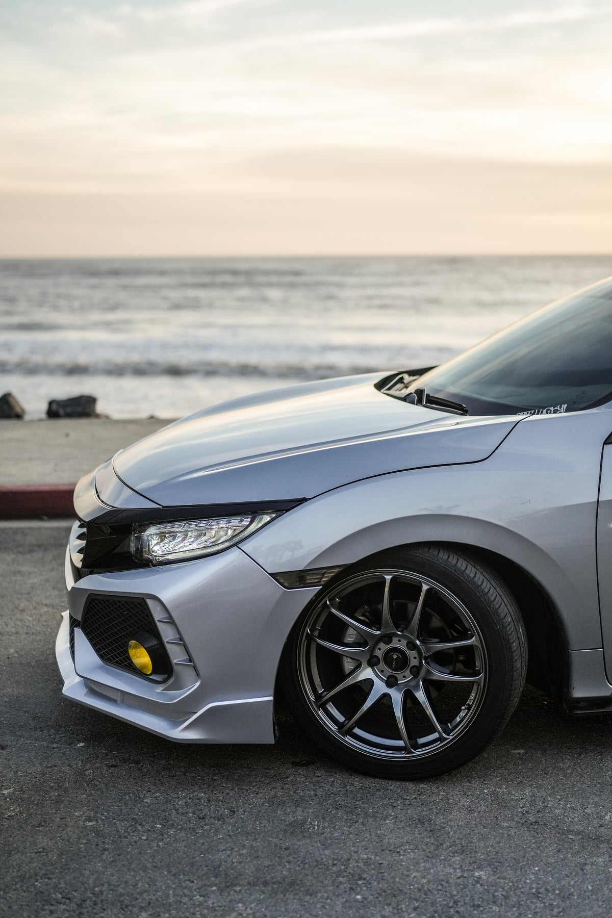 Honda Civic 10th Gen on Vors TR4 Hyper Black 18x8.5 +35 photo 5