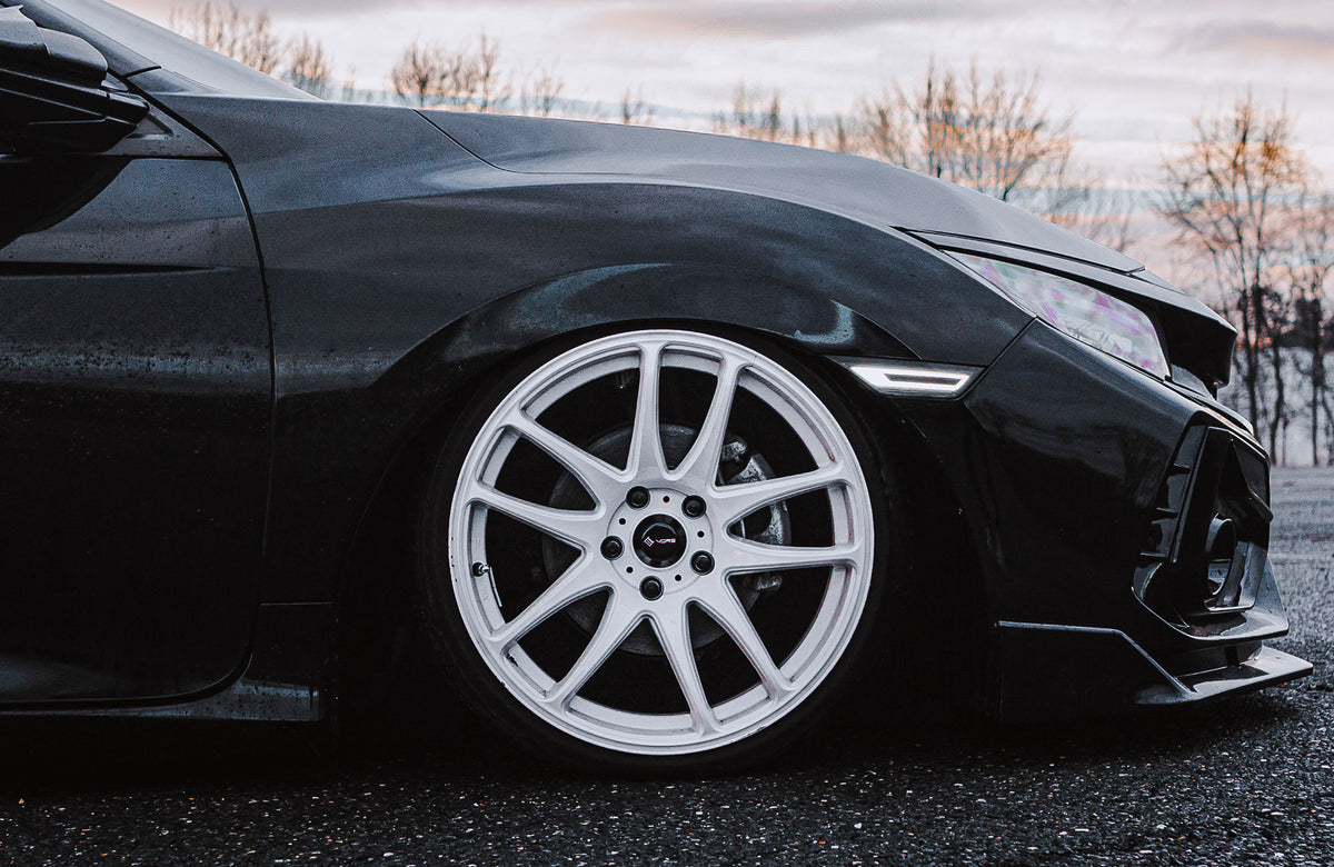 Honda Civic 10th Gen on Vors TR4 White 18x9.5 +35 photo 3