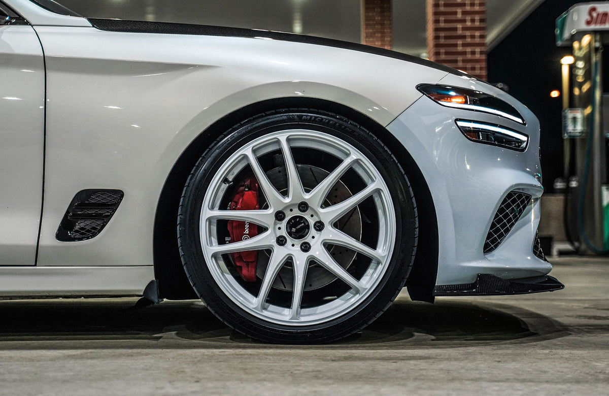 Genesis G70 on Vors TR4 White 19x8.5 +35 photo 14