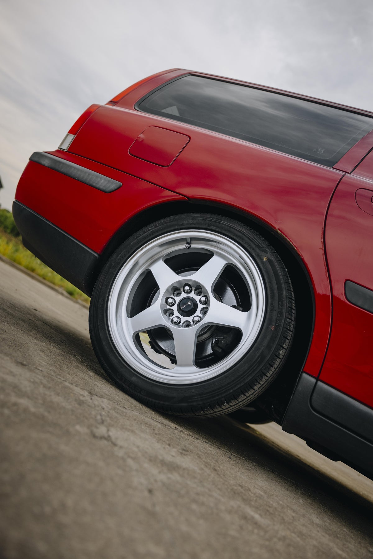 Volvo V70 on Vors SP1 Silver Machined 17x8 +35 photo 2