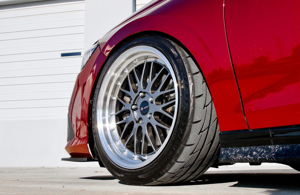 Honda Civic on Vors VR8 Hyper Black 18x9 +35 photo 3