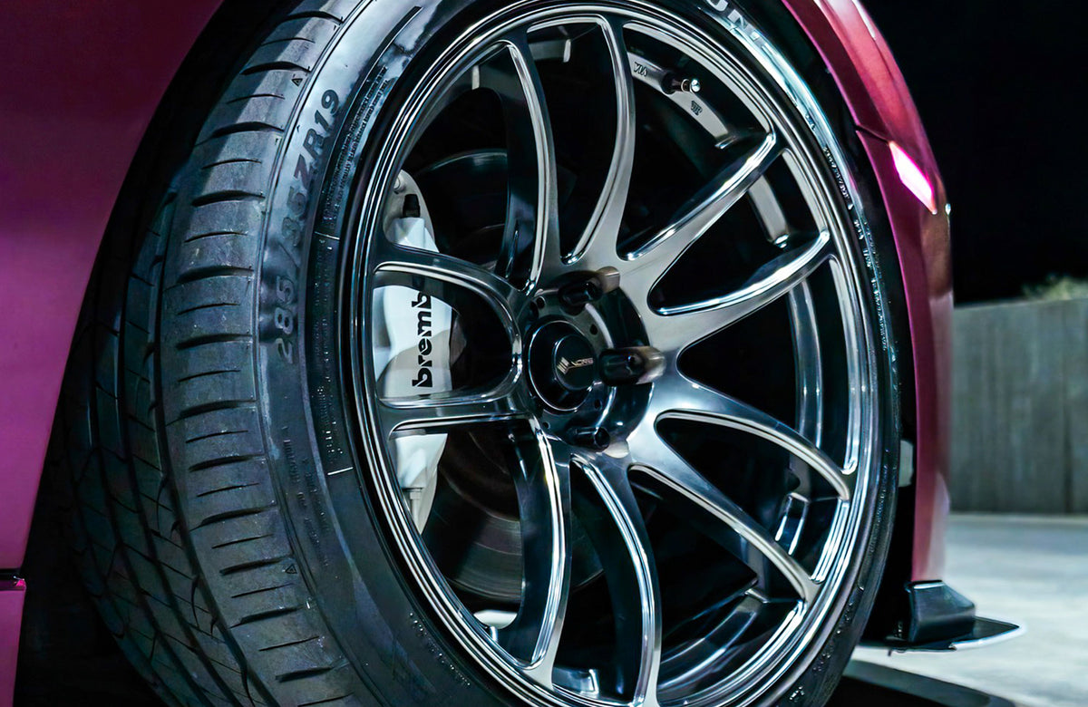 Chevrolet Camaro ZL1 on Vors TR4 Hyper Black 19x10 photo 4