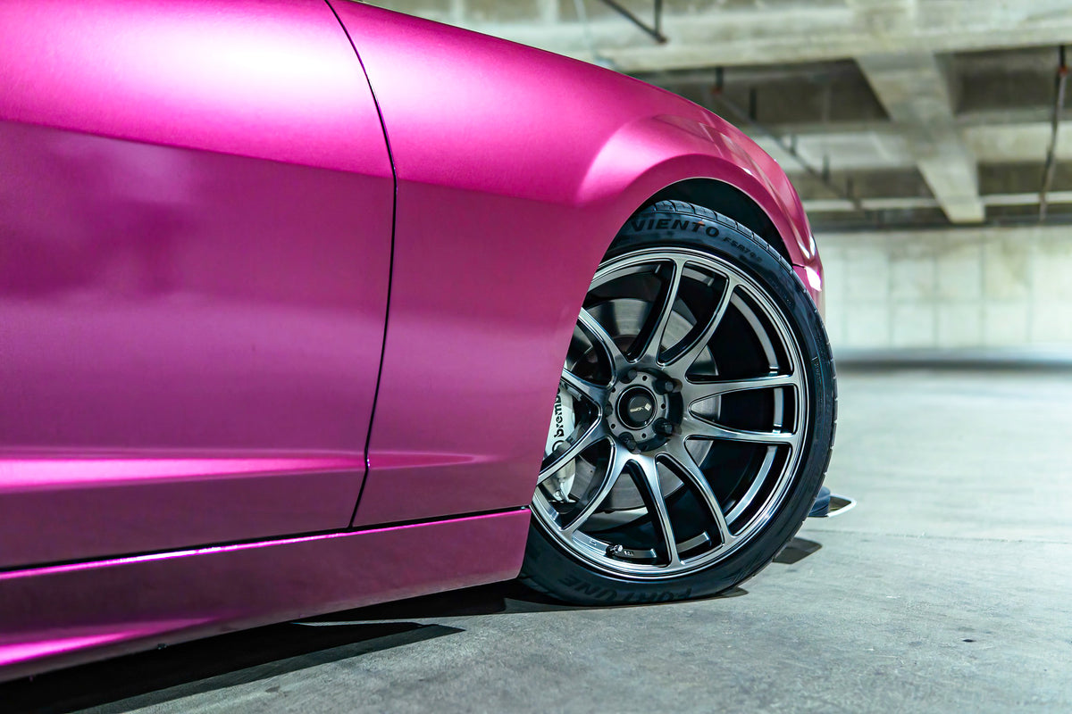 Chevrolet Camaro ZL1 on Vors TR4 Hyper Black 19x10 photo 28