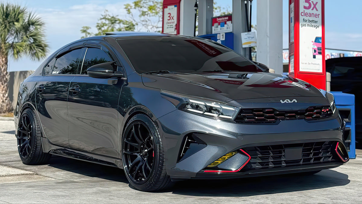 Kia Forte GT on Vors TR4 Hyper Black 18x9.5 photo 1